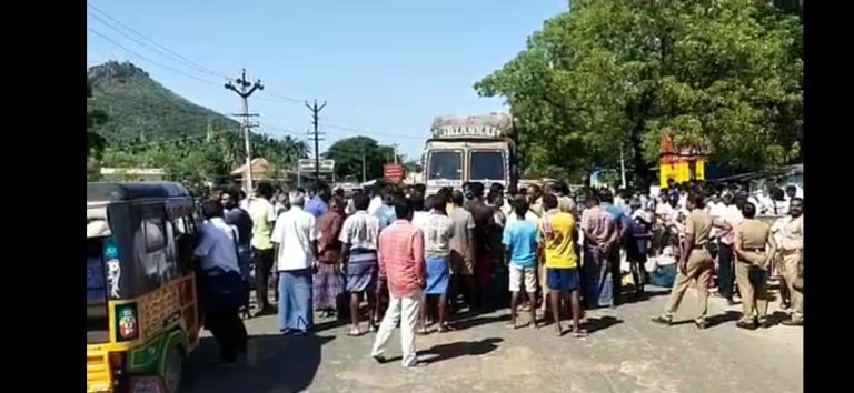 கோவில் பிரச்சனை! அரிவாள் வெட்டு!