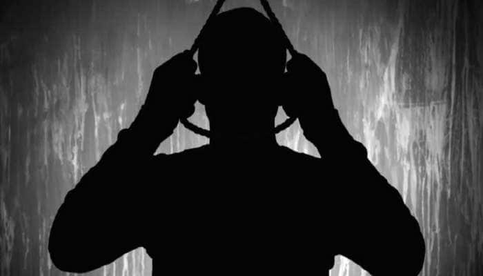 பக்கவாதத்தால் மன உளைச்சல்! தற்கொலை!!