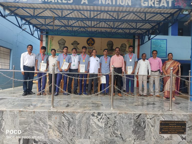 ஏழை மாணவர்களுக்கு கல்வி உதவித்தொகை ! விடியல் அசத்தல் !!