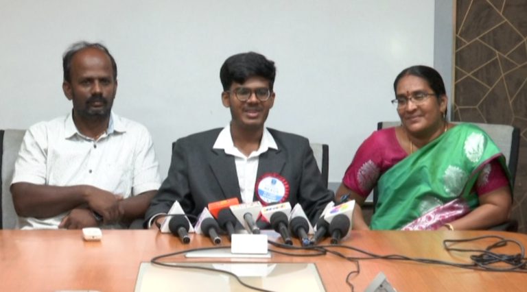 விபத்தில் சிக்கியவர்களை காப்பாற்றுவதே லட்சியம்