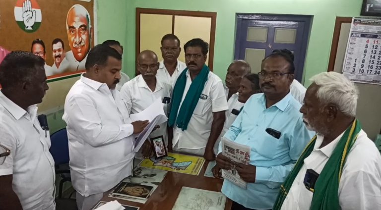 இழப்பீடு வழங்க மாணிக்கம்தாகூரிடம் மனு