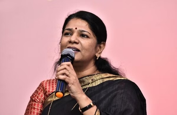 திமுகவை பயமுறுத்த முடியாது- கனிமொழி