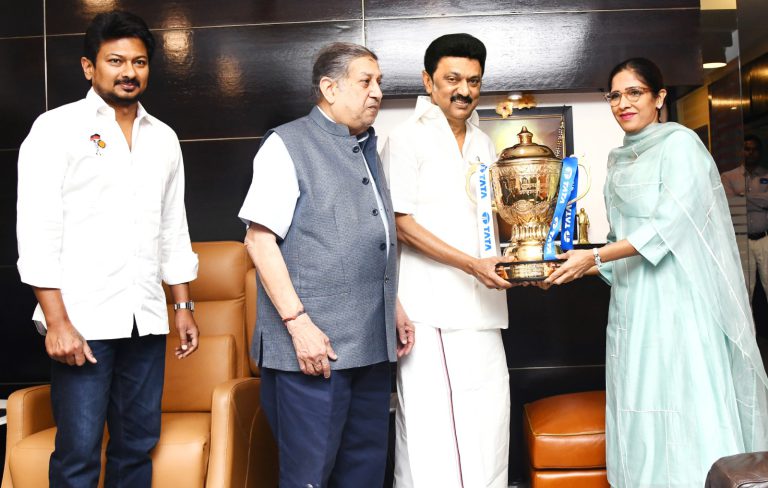 ஐபிஎல்கோப்பை: முதலமைச்சரை சந்தித்து வாழ்த்து