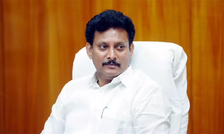 அரசுப் பள்ளிகளை தாரை வார்க்கவில்லை – அன்பில் மகேஸ் விளக்கம்